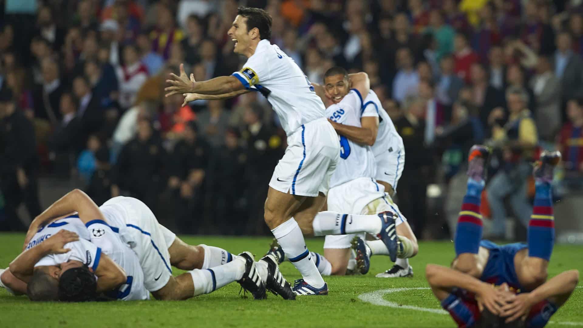 No sufoco, Inter passa pelo Bar&ccedil;a e est&aacute; na final