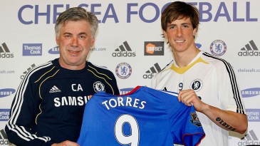 Carragher diz que sabia que Liverpool havia “passado a perna” no Chelsea ao vender Torres por £ 50 milhões