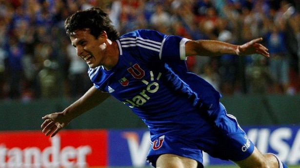 Pensando no futuro: United fecha acordo por Henr&iacute;quez