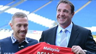 Bellamy deixa o Liverpool e acerta transfer&ecirc;ncia para o Cardiff