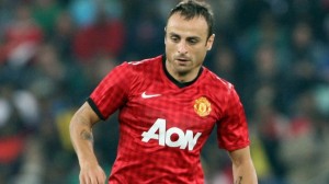 Fiorentina: “Berbatov não merece vestir nossa camisa”