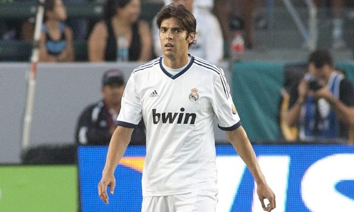Mourinho: &ldquo;Kak&aacute; n&atilde;o ser&aacute; problema se seguir no Real&rdquo;
