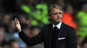 Mancini diz que Man City ainda precisa de contratações