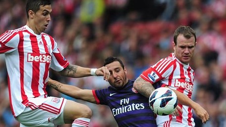 Tedioso: Arsenal joga mal e fica no zero com Stoke