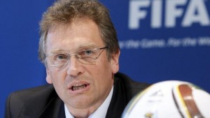 Valcke volta ao Brasil para inspecionar obras da Copa