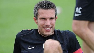 RVP vai em direção ao vestiário do Arsenal e… “opa, mudei de time!”