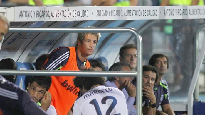 Coentr&atilde;o pega gancho de quatro jogos e est&aacute; fora da Supercopa