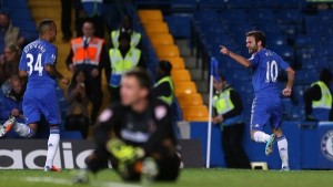 Piazon estreia com assistência e Chelsea massacra Wolves