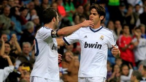 Olha isso, Mou! Kaká faz três e comanda 8 a 0 do Real Madrid