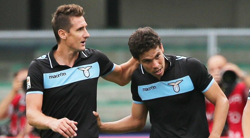 Hernanes: &ldquo;Recuperei minha motiva&ccedil;&atilde;o nesta temporada&rdquo;