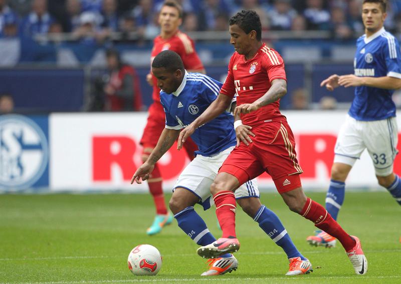 Bayern 100% supera Schalke e retoma a lideran&ccedil;a