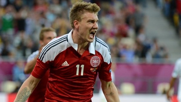 Bendtner pode ir bem na Itália, diz Wenger