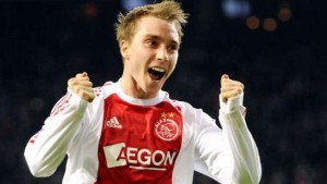 Invicto? Quem? Ajax acaba com a farra do Twente