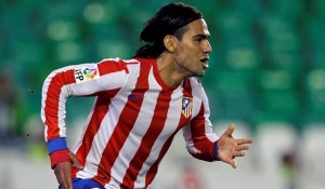 Falcao marca dois, Atlético vence e é vice-líder do Espanhol