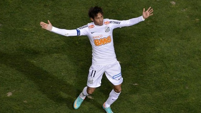 Neymar imposs&iacute;vel: Santos leva a Recopa Sul-Americana