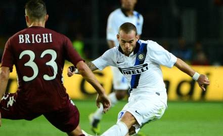 Demora na resposta de Sneijder come&ccedil;a a incomodar o Galatasaray