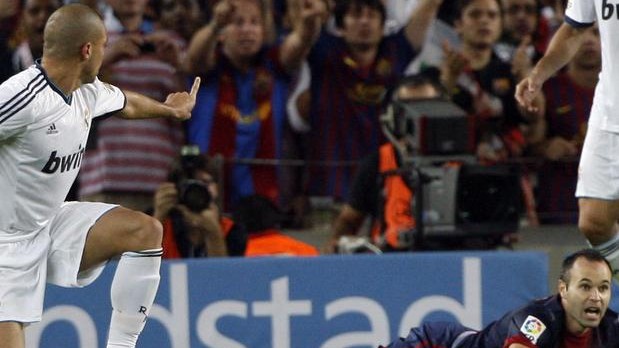 Pepe: &ldquo;Iniesta ficou ofendido porque a verdade d&oacute;i&rdquo;