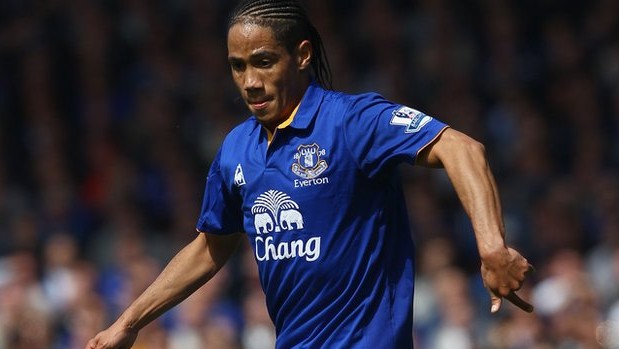 Pienaar se aposenta da sele&ccedil;&atilde;o da &Aacute;frica do Sul