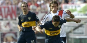 Na raça! Boca arranca empate do River no último minuto
