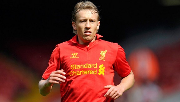 Ap&oacute;s tr&ecirc;s meses afastado, Lucas Leiva volta em jogo do sub-21