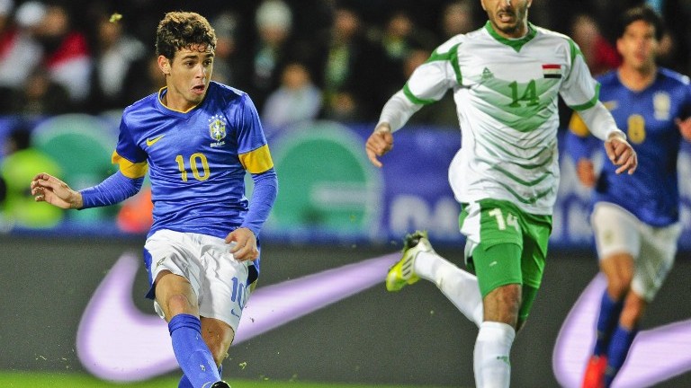 Mano elogia o camisa 10: “Oscar é inteligente demais”