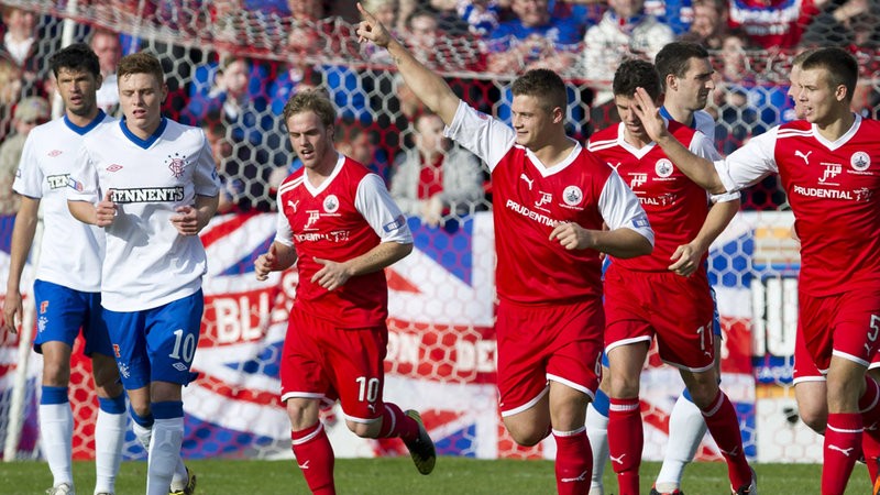 Rangers perde pela a primeira na 4ª divisão