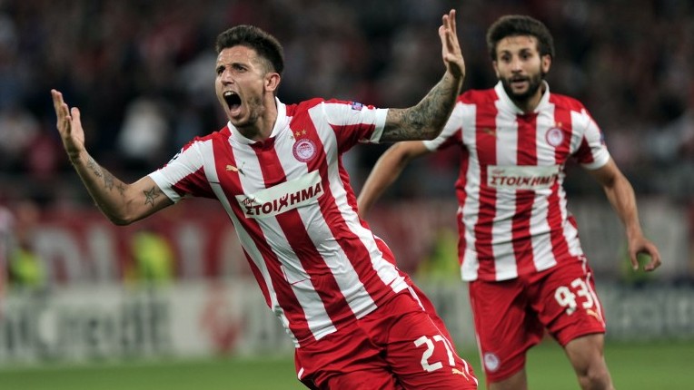 Olympiacos elimina Montpellier e amea&ccedil;a l&iacute;deres do Grupo B