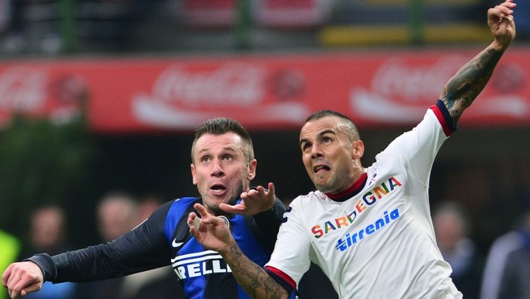 Press&atilde;o em v&atilde;o: Inter n&atilde;o vai al&eacute;m do empate contra Cagliari