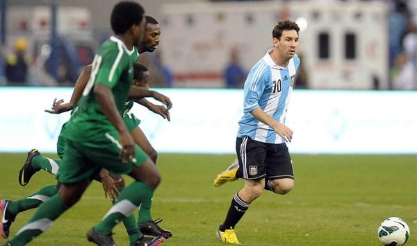 Nem Messi salva Argentina de 0 a 0 ap&aacute;tico contra sauditas