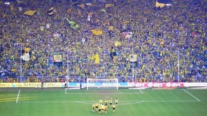 Alemães protestam contra mudanças em estádios