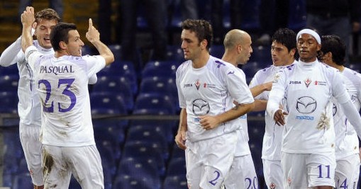 Fiorentina vence e afunda ainda mais o Genoa