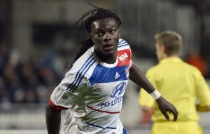 Arrasador: Gomis detona Marseille, e Lyon lidera Ligue 1