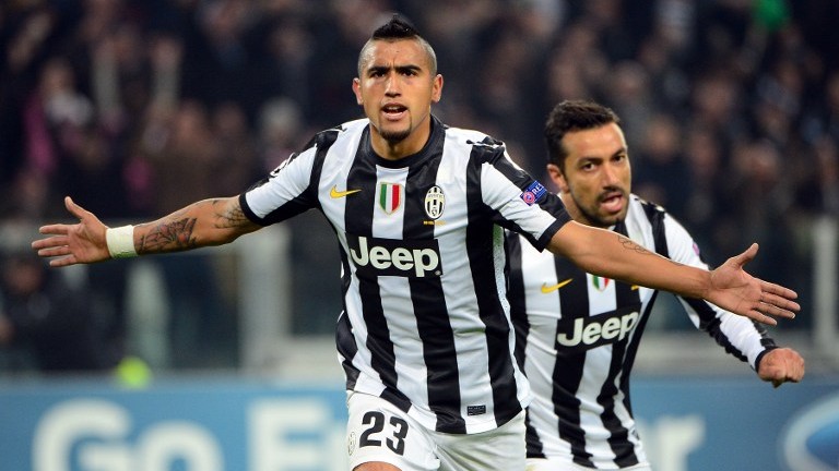 Li&ccedil;&atilde;o da Velha! Juventus vence e deixa Chelsea amea&ccedil;ado