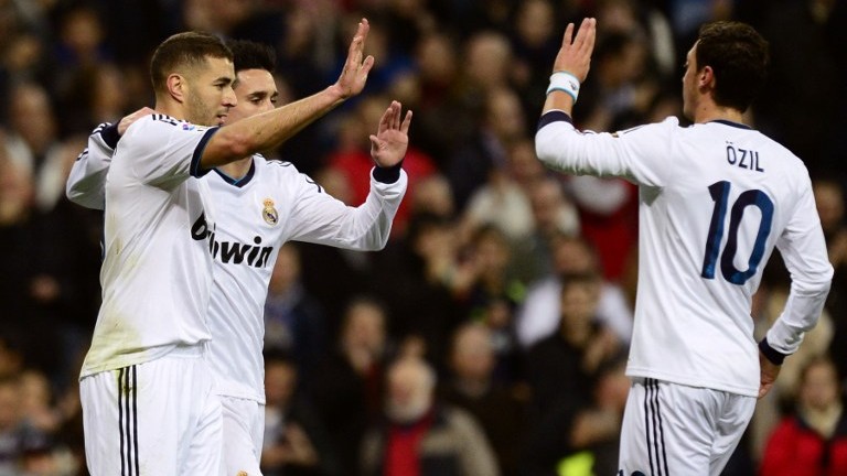 S&oacute; festa: Real Madrid atropela Athletic Bilbao no Bernab&eacute;u