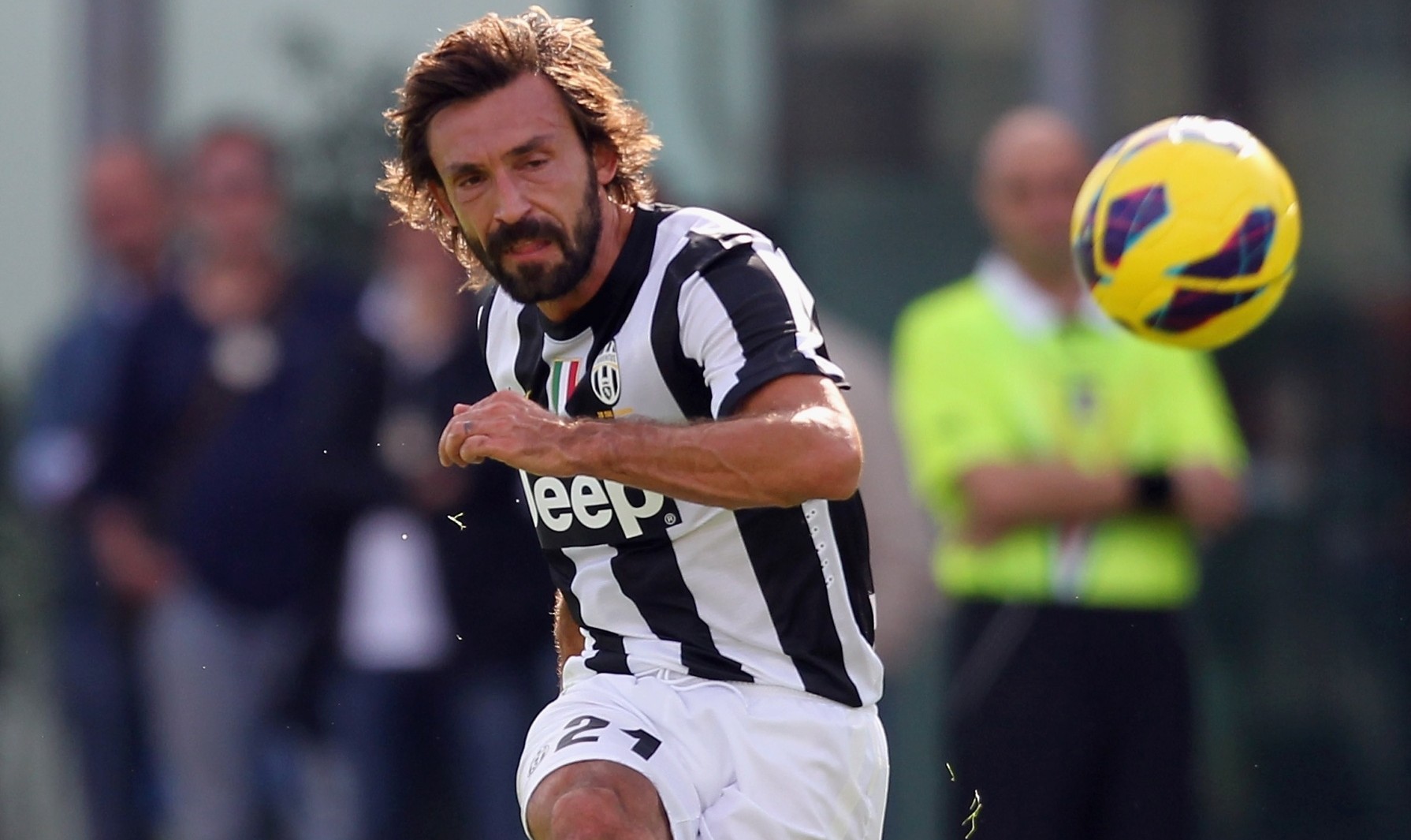 Pirlo: &ldquo;Conte fez muita falta &agrave; Juventus durante a suspens&atilde;o&rdquo;