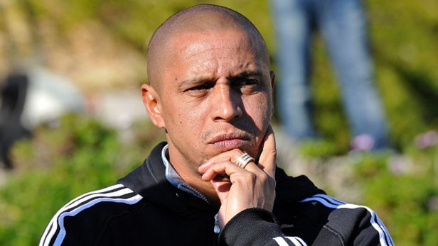 Roberto Carlos conclui curso de treinador. Felip&atilde;o &eacute; inspira&ccedil;&atilde;o
