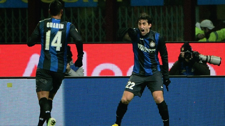 Jogada ensaiada, Guar&iacute;n e Milito levam Inter &agrave; vit&oacute;ria