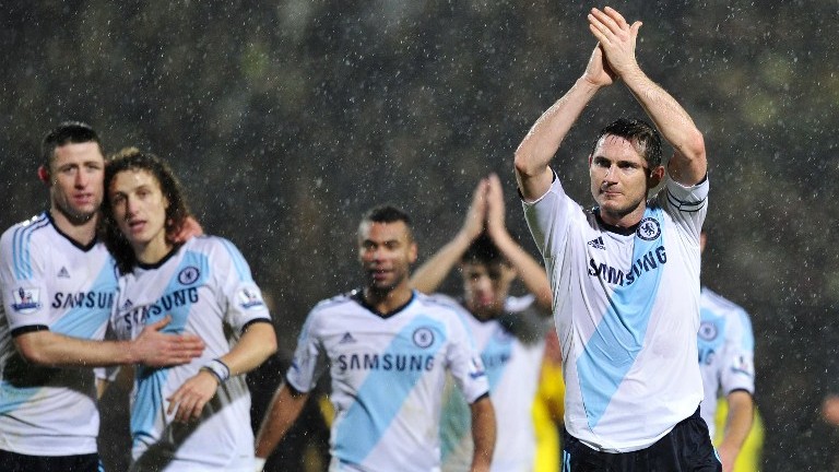 Pirlo: &ldquo;Eu receberia Lampard de bra&ccedil;os abertos na Juve&rdquo;