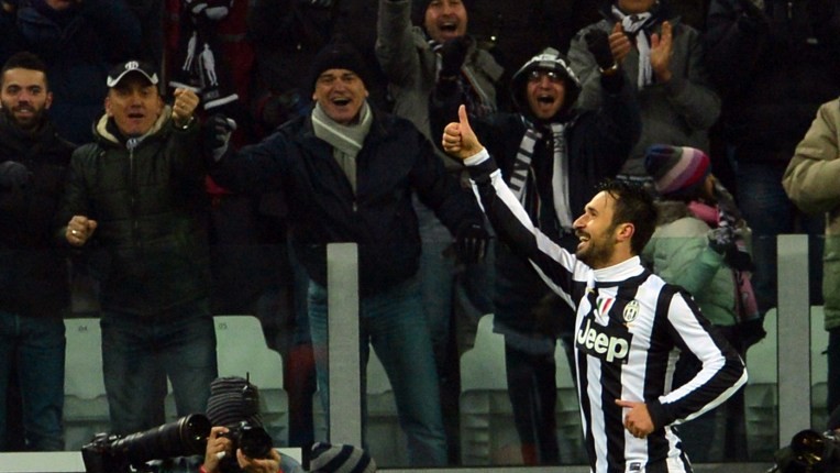 Efici&ecirc;ncia sem brilho: Juventus elimina Milan na Copa