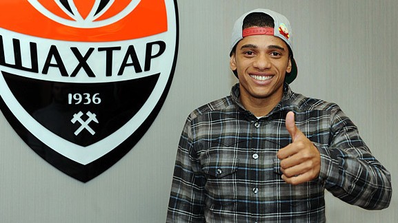 O futuro dir&aacute;: Taison fecha com Shakhtar por &euro; 15 milh&otilde;es
