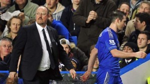 Benítez: “Temos opções limitadas, já reclamei com Abramovich”