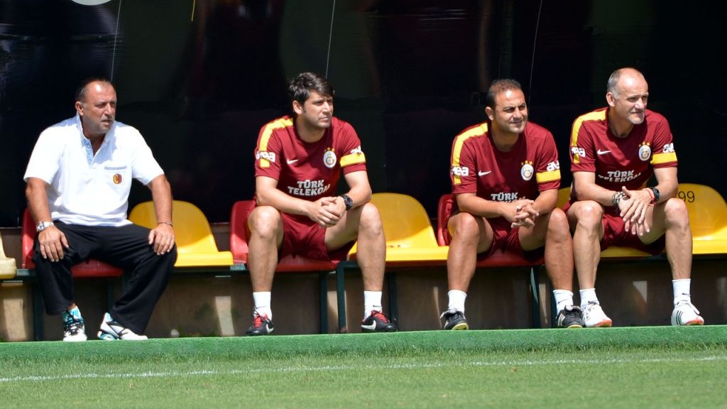 Terim, Davala, Sas e Taffarel, todos campe&otilde;es da Copa da Uefa 99/00