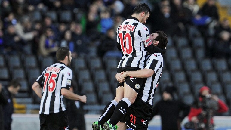 Colocou no bolso: Di Natale acaba com a Inter em Udine