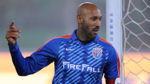 “Anelka preencherá uma lacuna na Juve”, diz diretor