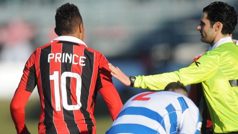 Racismo contra Boateng &eacute; punido de maneira exemplar