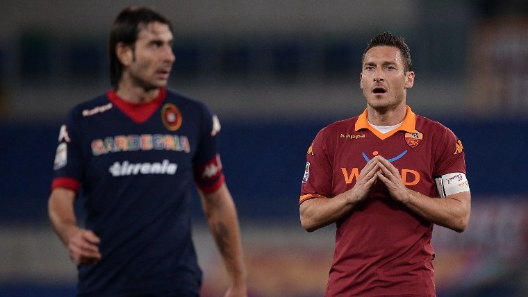 Grato a Zeman, Totti lamenta demiss&atilde;o do treinador