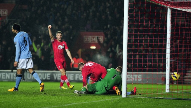 City abusa das lamban&ccedil;as e &eacute; engolido pelo Southampton