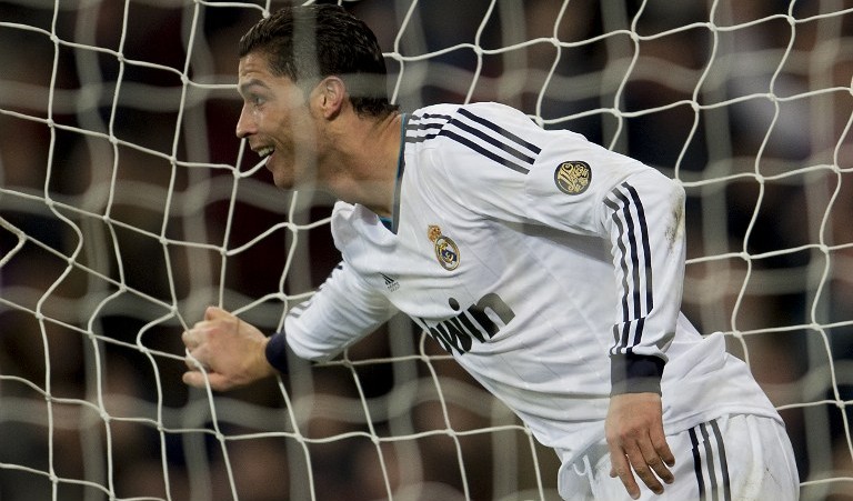 Temei! Com novo show de C. Ronaldo, Real demole o Sevilla