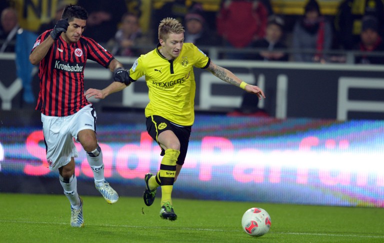 Reus faz tr&ecirc;s e Dortmund reassume vice-lideran&ccedil;a