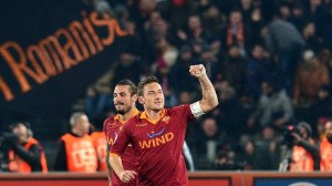 Totti: 20 anos de idolatria na Roma. E ele quer ainda mais